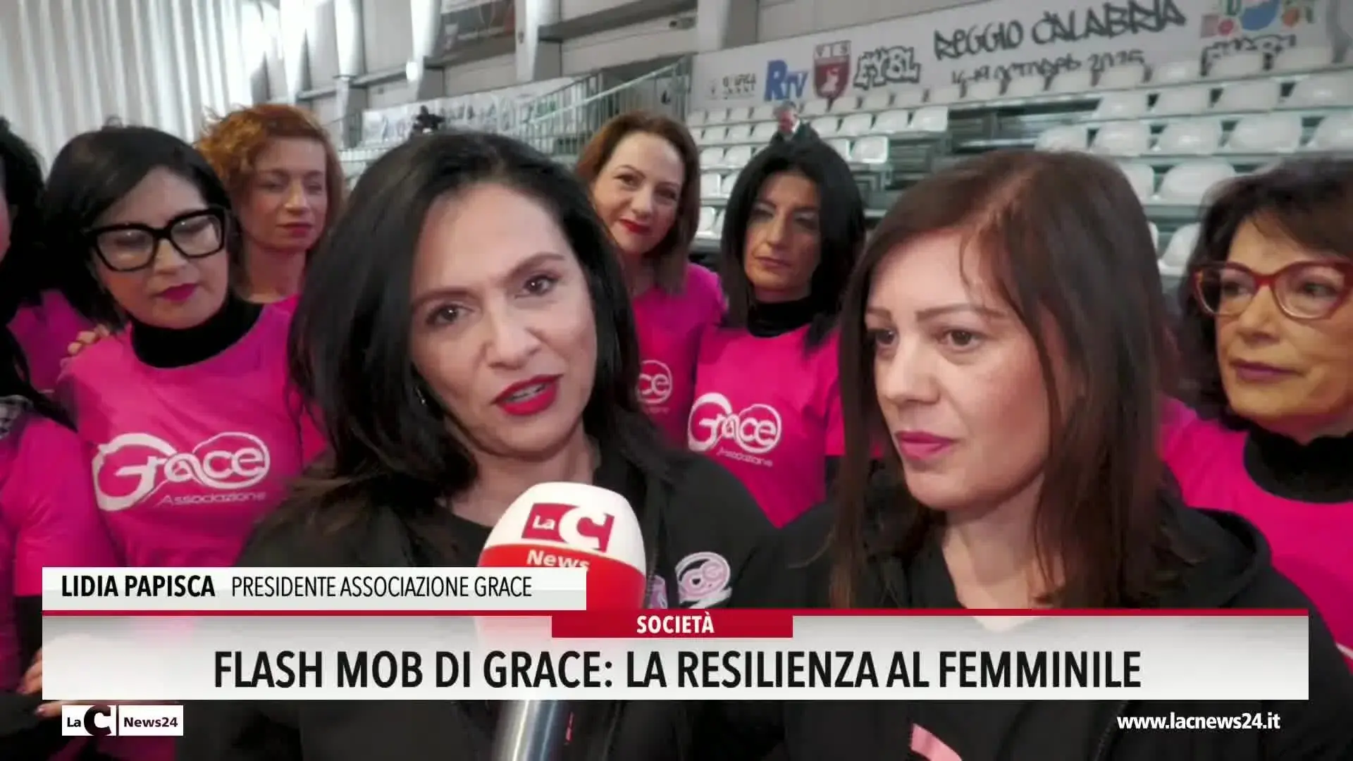 Flash mob di Grace, la resilienza al femminile
