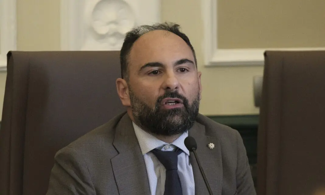 A Cosenza l’inflazione più alta d’Italia, l’esperto ci spiega perchè:\u00A0«Prezzi spinti dai servizi locali»\n