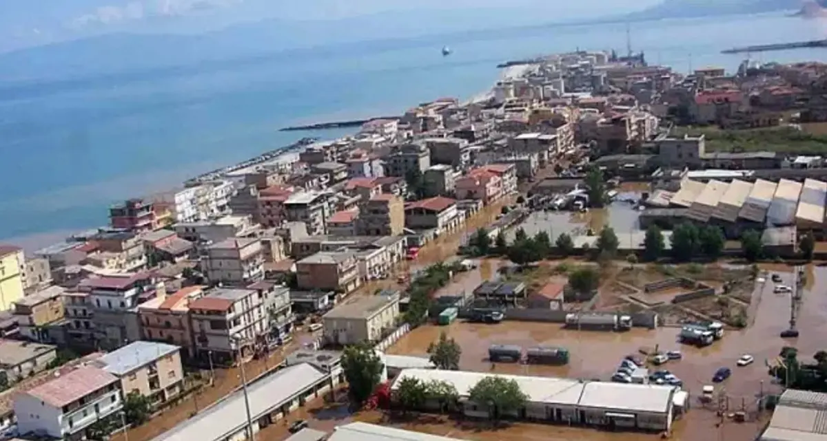 Fondi per l’alluvione del\u00A02006, la Provincia di Vibo dovrà restituire alla Regione 1,6\u00A0milioni di euro\n