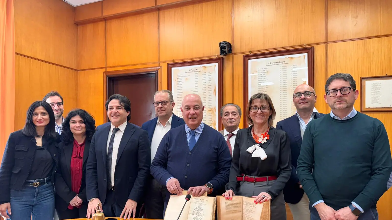 Libri rari e opere filosofiche alla Camera di commercio di Cosenza\n