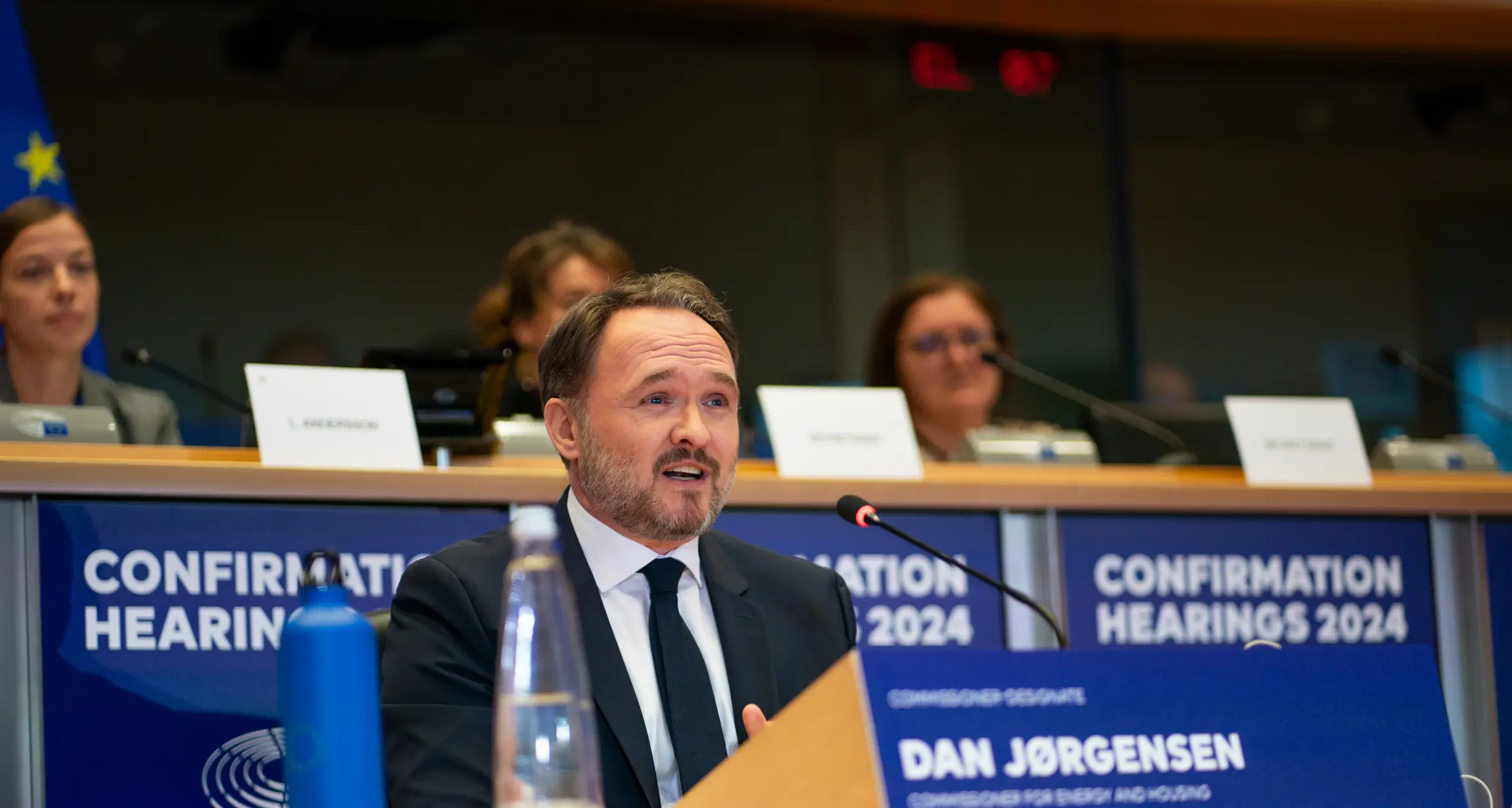 Guerra Medio Oriente, il commissario Ue Jorgensen: «La crisi energetica sarà\u00A0lunga», si valuta\u00A0 ipotesi\u00A0razionamenti del carburante\n