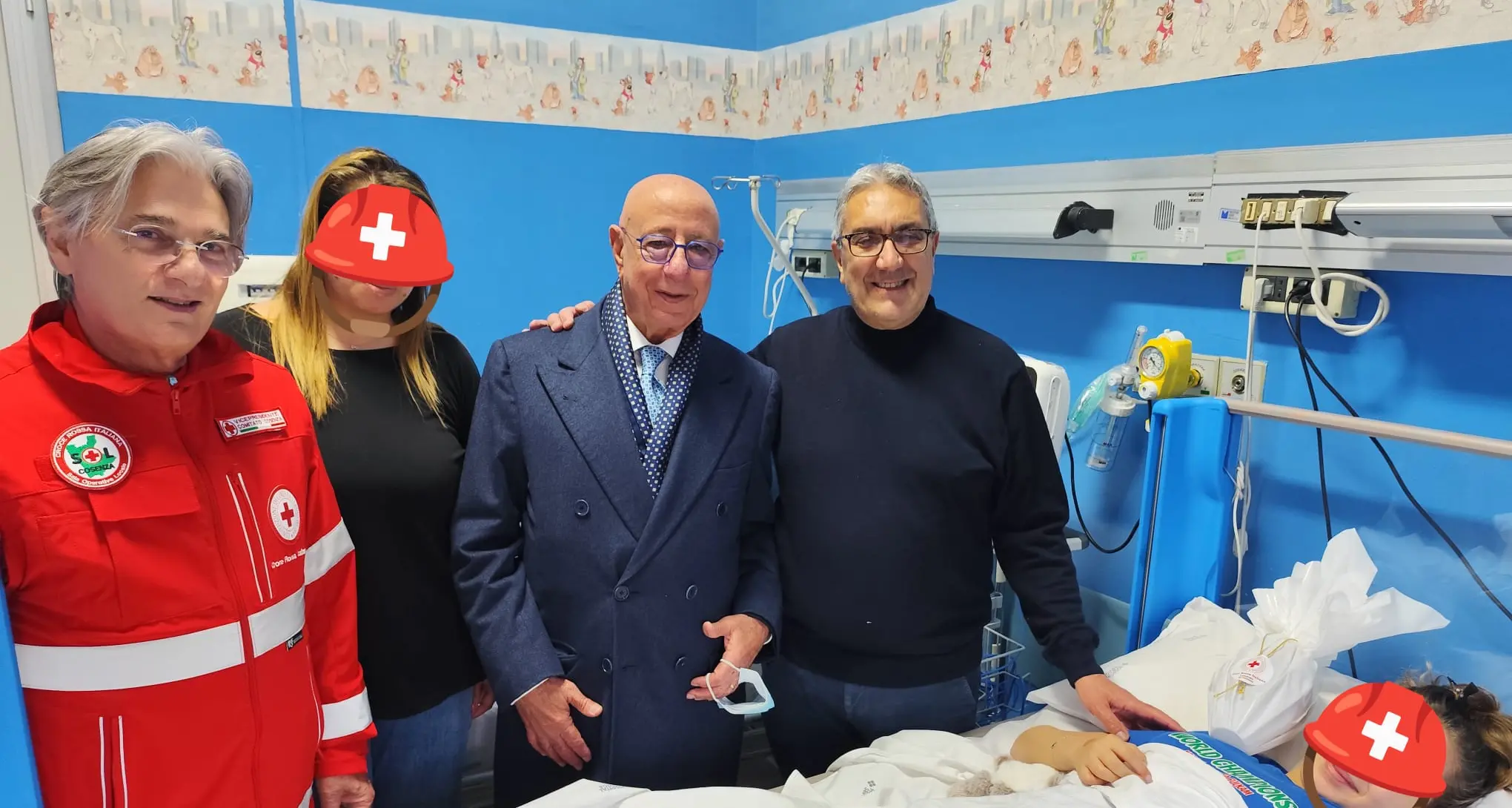 Cosenza, le uova di Pasqua della BCC Mediocrati e della Croce Rossa ai bambini ricoverati in ospedale\n