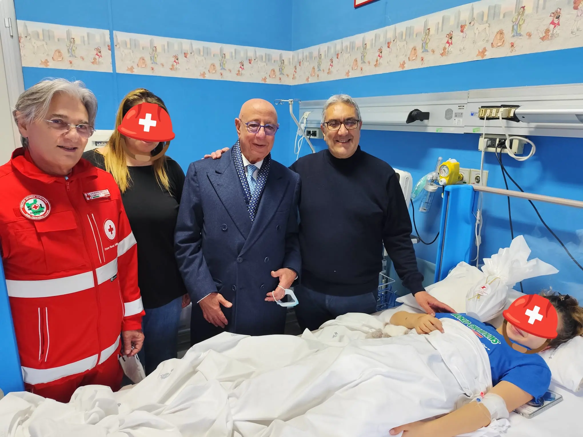 Cosenza, le uova di Pasqua della BCC Mediocrati e della Croce Rossa ai bambini ricoverati in ospedale\n