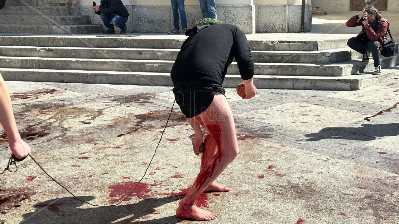 <p>I vattienti di Nocera Terinese: sangue e tradizione</p>\\n