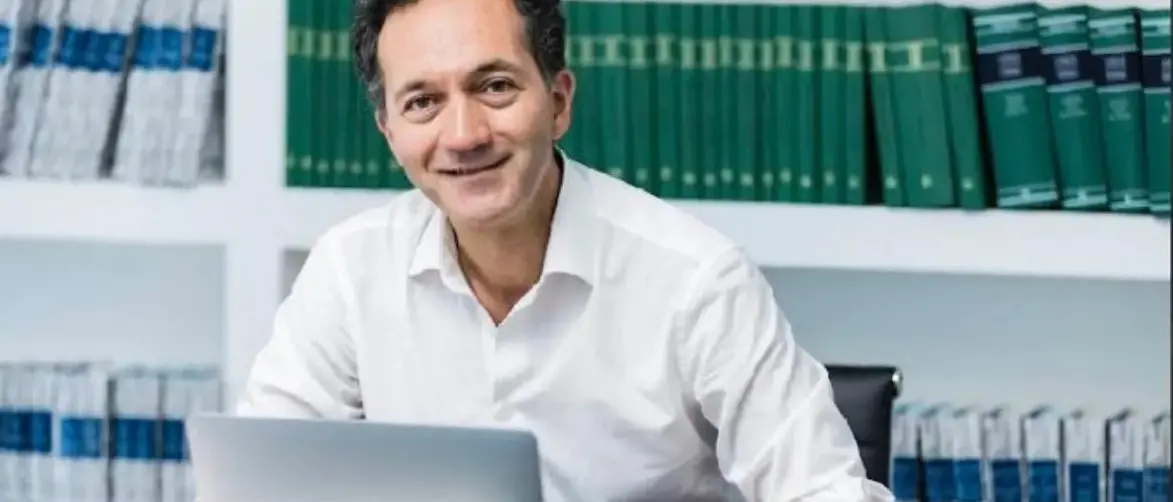 Vince la causa al Tribunale del lavoro ma l’Asp di Catanzaro non la esegue, diffidata l’azienda per\u00A0«comportamento omissivo»\n