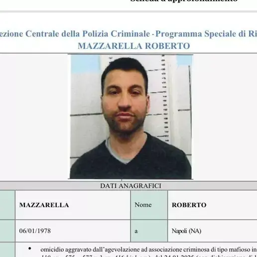 Camorra, arrestato dopo un anno di latitanza il boss Roberto Mazzarella:\u00A0catturato in Costiera Amalfitana\n