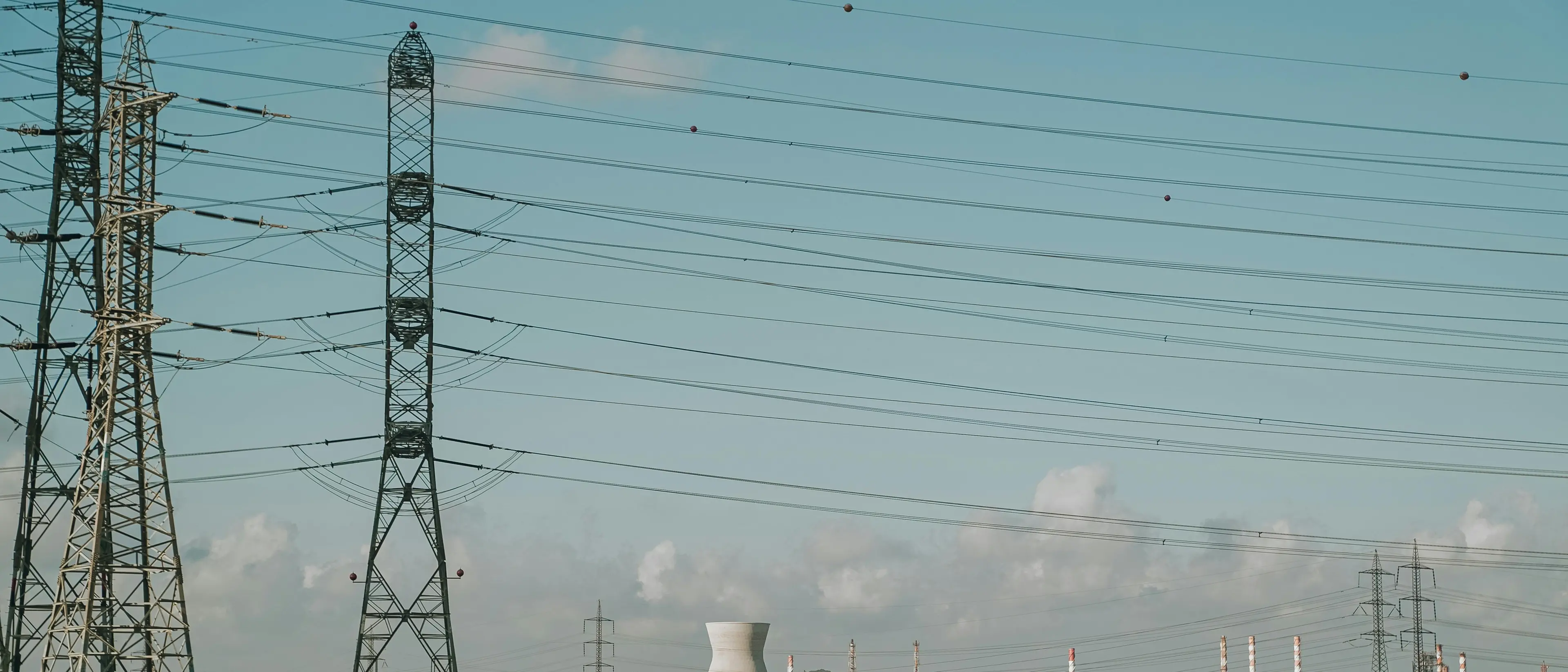 Tassa sugli extraprofitti energetici per frenare carburanti e inflazione, Italia tra i promotori\n