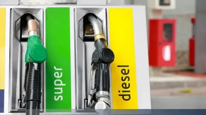 <p><span style=\"color:hsl(0, 75%, 60%);\">Caro benzina e diesel</span>, più di 300 euro per tornare in auto a Pasqua dal Nord Italia: ecco quanto costa rientrare a Catanzaro</p>