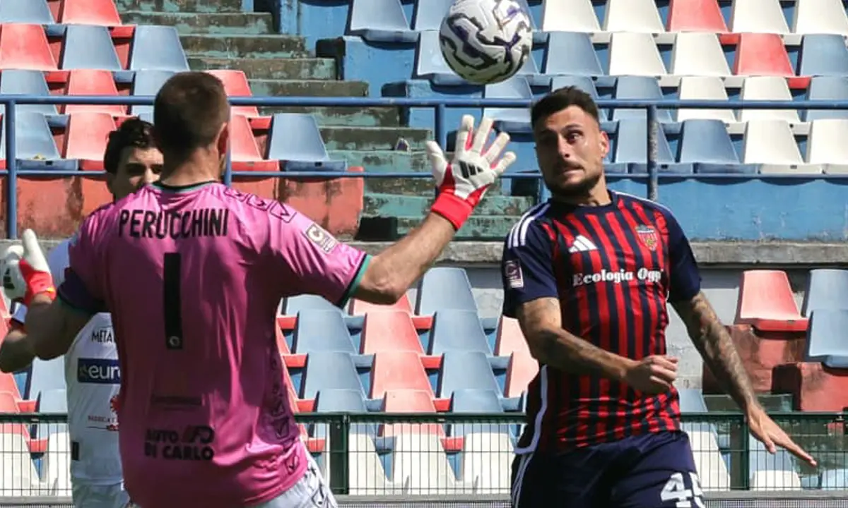 Cosenza, Buscè è terzo nella storia: Roselli alle spalle, ora insegue Sonzogni\n