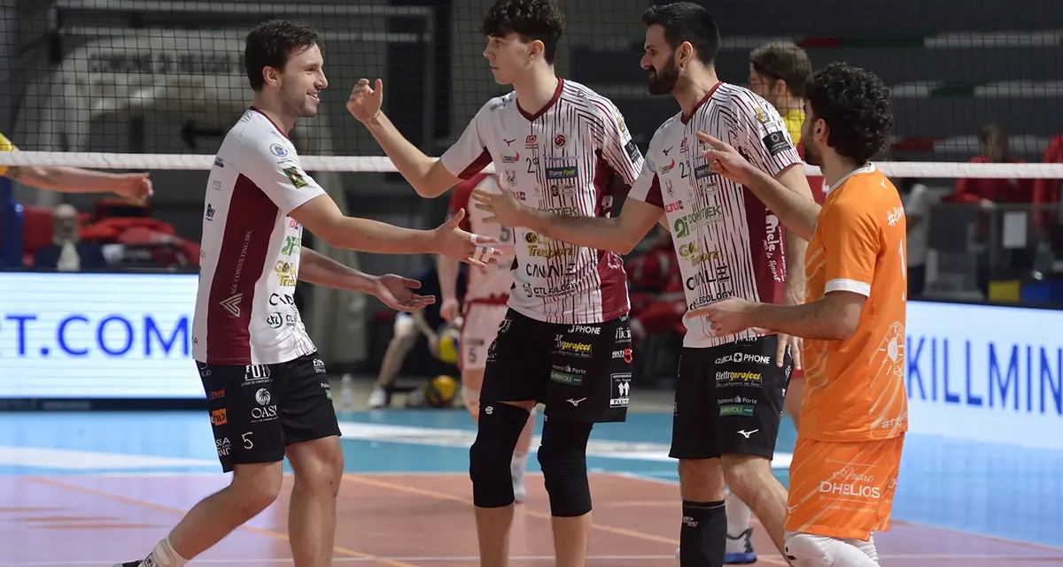 Play-off, Domotek Reggio Calabria oggi in trasferta per la gara 3 contro Conad Reggio Emilia\u00A0\n