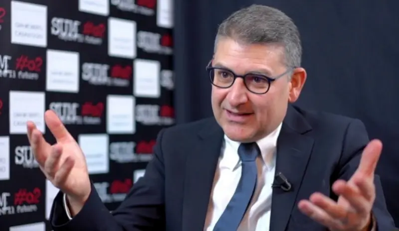 «Contro il cancro ci sarà una cura»: la speranza (e i consigli) del luminare calabrese Curigliano\n