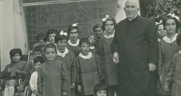 Pasqua, oggi festa doppia per la Famiglia degli Oblati e delle Oblate del Sacro Cuore di don Mottola\n