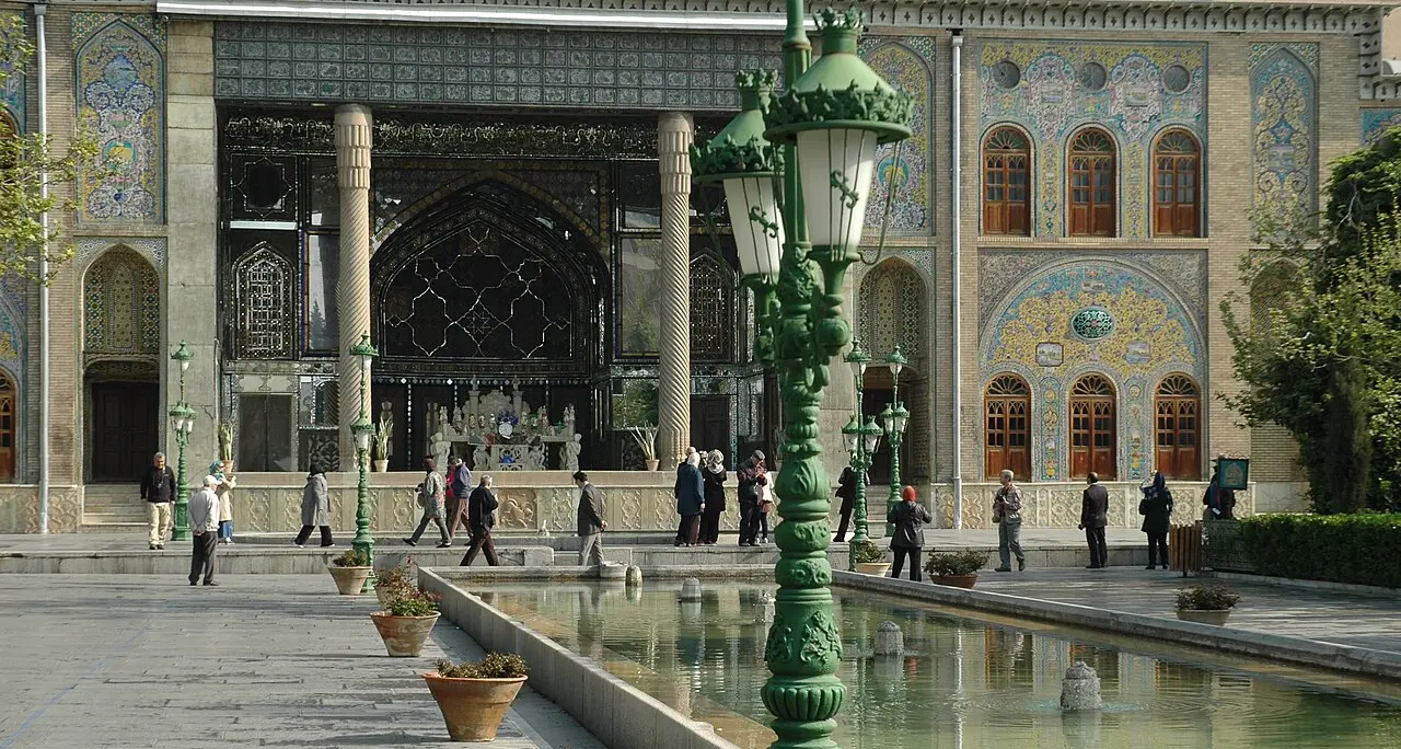 Bombe sul patrimonio culturale: il conflitto in Medio Oriente colpisce siti storici in Iran\n