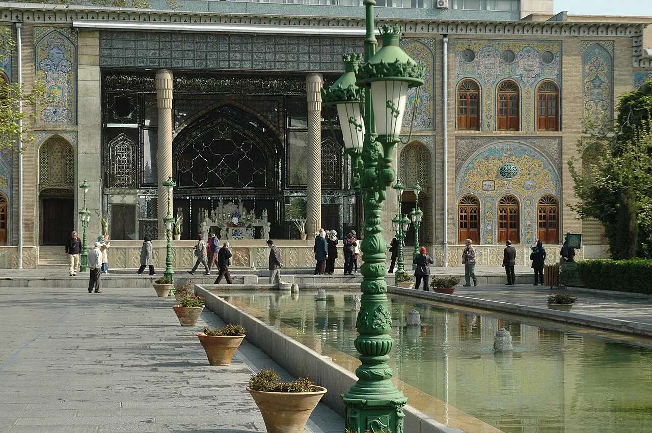 Bombe sul patrimonio culturale: il conflitto in Medio Oriente colpisce siti storici in Iran\n