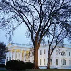 «Trump ricoverato», le voci sui social si moltiplicano e la Casa Bianca è costretta a smentire\n