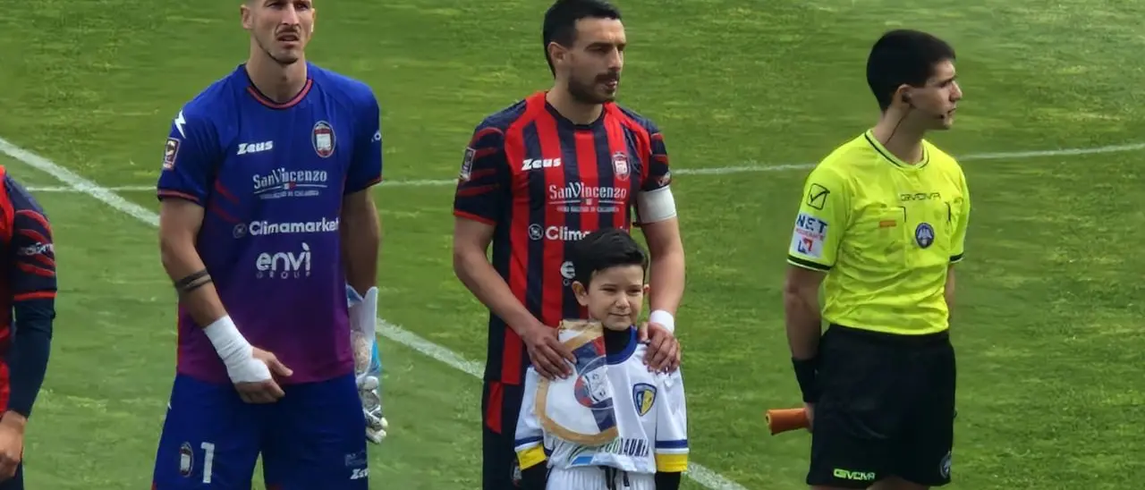 «Voglio vivere la gioia del Mondiale come papà»:\u00A0da Crotone la lettera di Lorenzo, 7 anni di\u00A0sogni azzurri e amore per il calcio\n