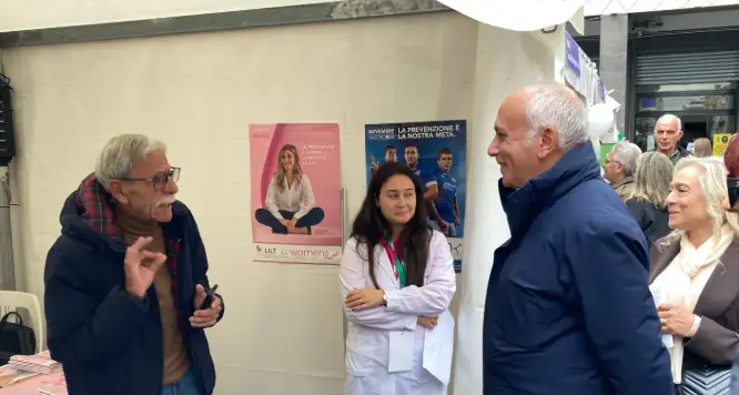 Cosenza “città in salute”: tre giorni di screening gratuiti in Piazza dei Bruzi\n