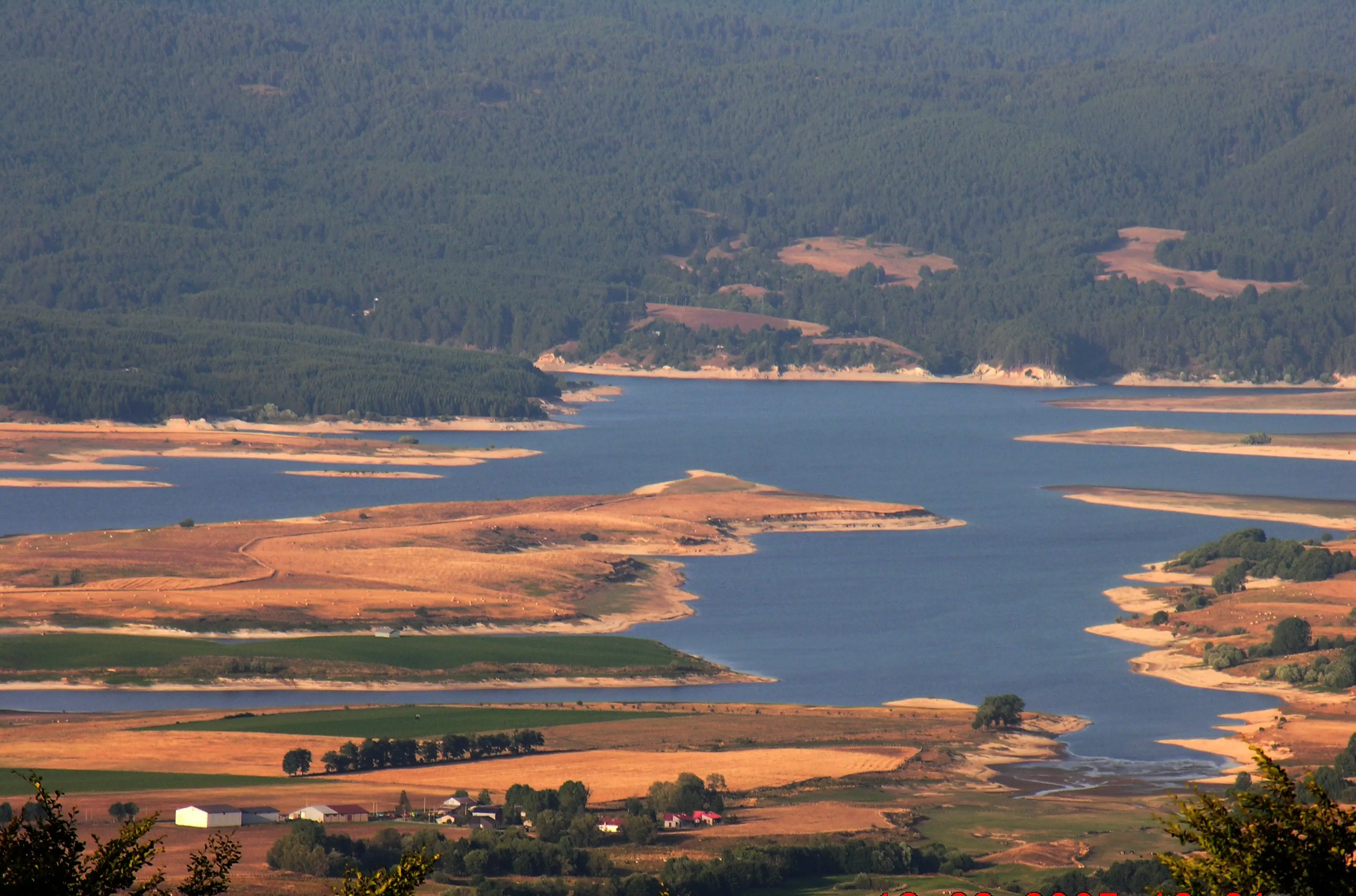 Laghi silani, AVS avverte: «Navigabilità solo con sicurezza e rigore tecnico»\n