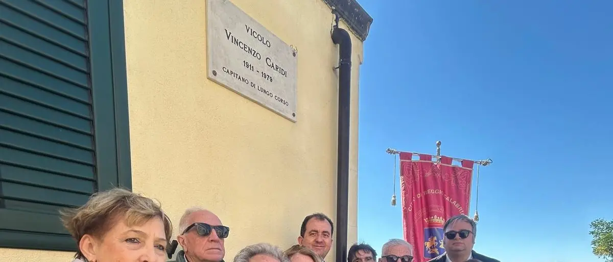 A Gallico\u00A0ricordata la figura\u00A0del capitano Vincenzo Caridi: intitolata una strada\n\n\n