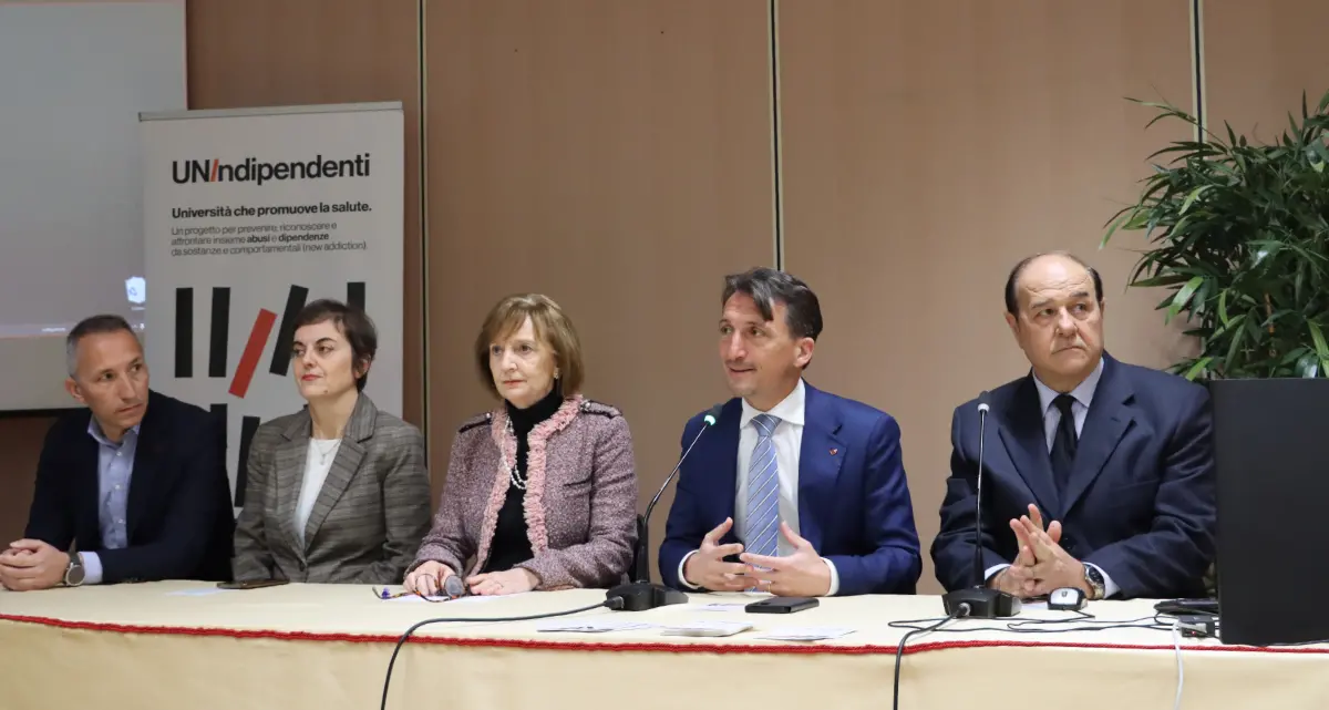 Contrasto alle dipendenze, all’Unical parte\u00A0#UNInDipendenti. Il rettore Greco:\u00A0«Modello nazionale per la prevenzione»\n
