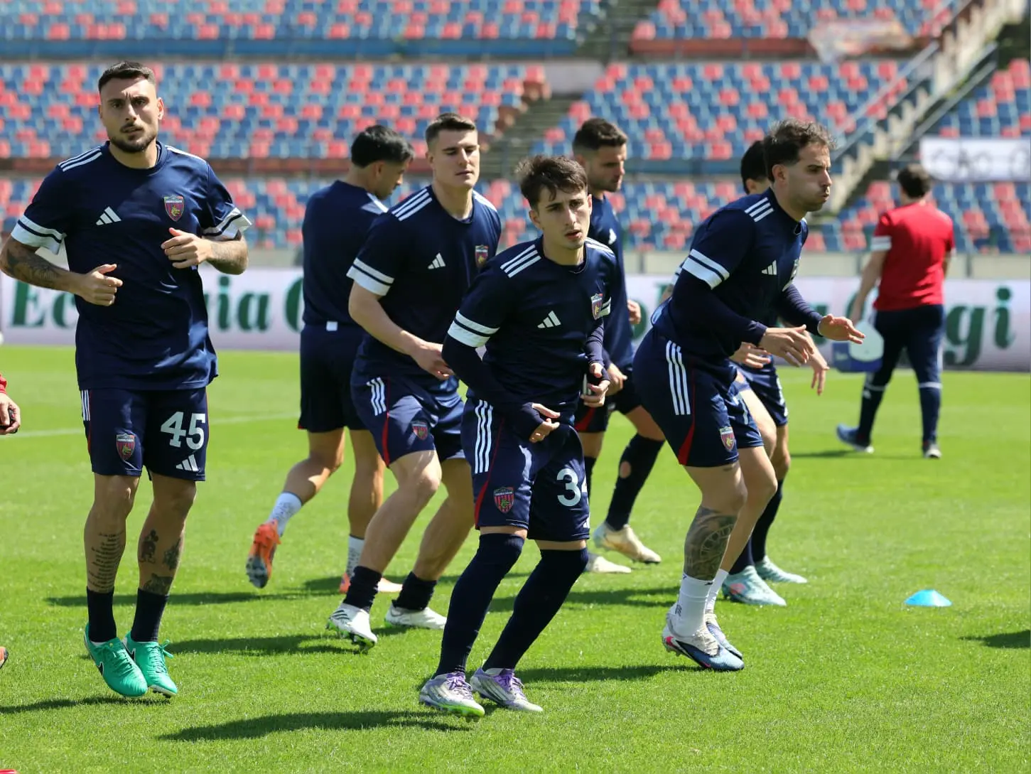 Cosenza, cambia il mondo dal 3° al 5° posto: il regolamento dei playoff di Serie C\n