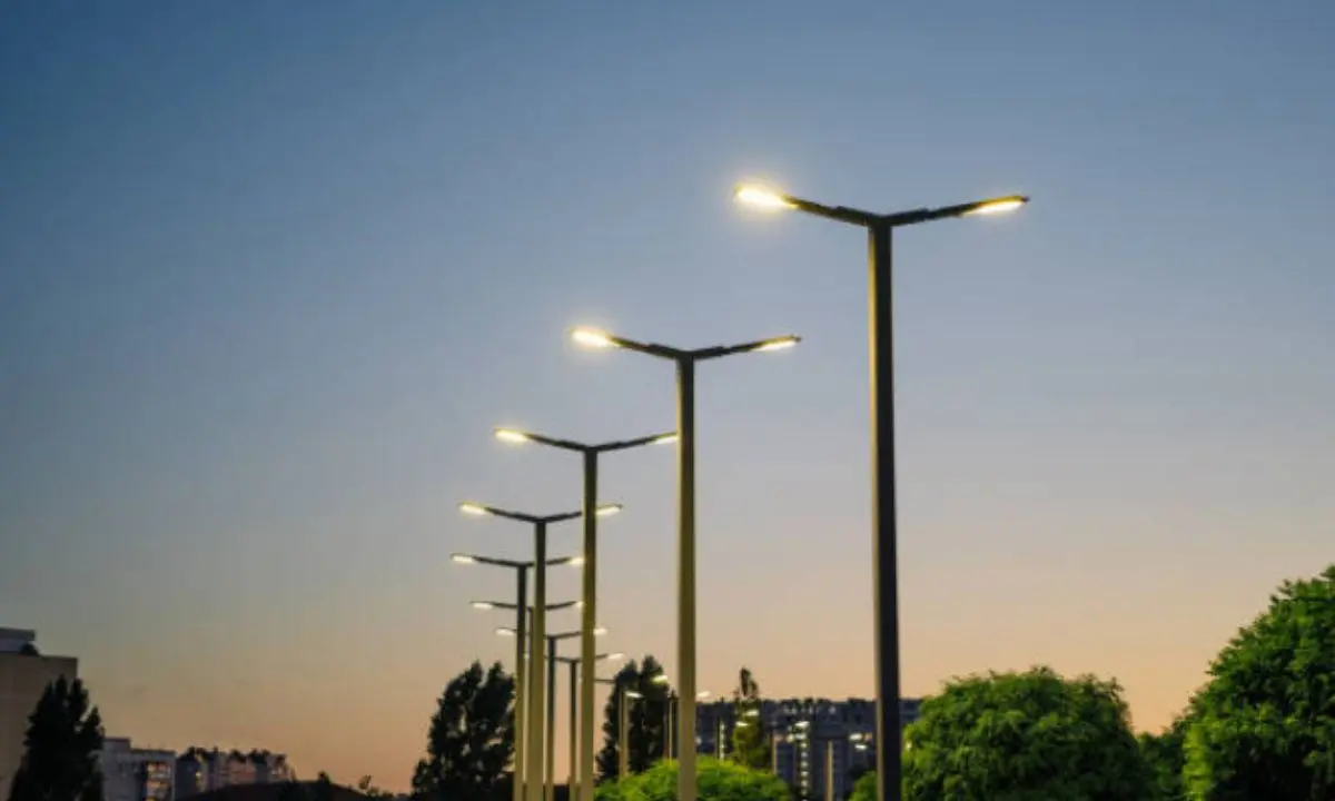 Crisi energia, Crosetto avverte: «Molto potrebbe chiudere nel giro di un mese»\n