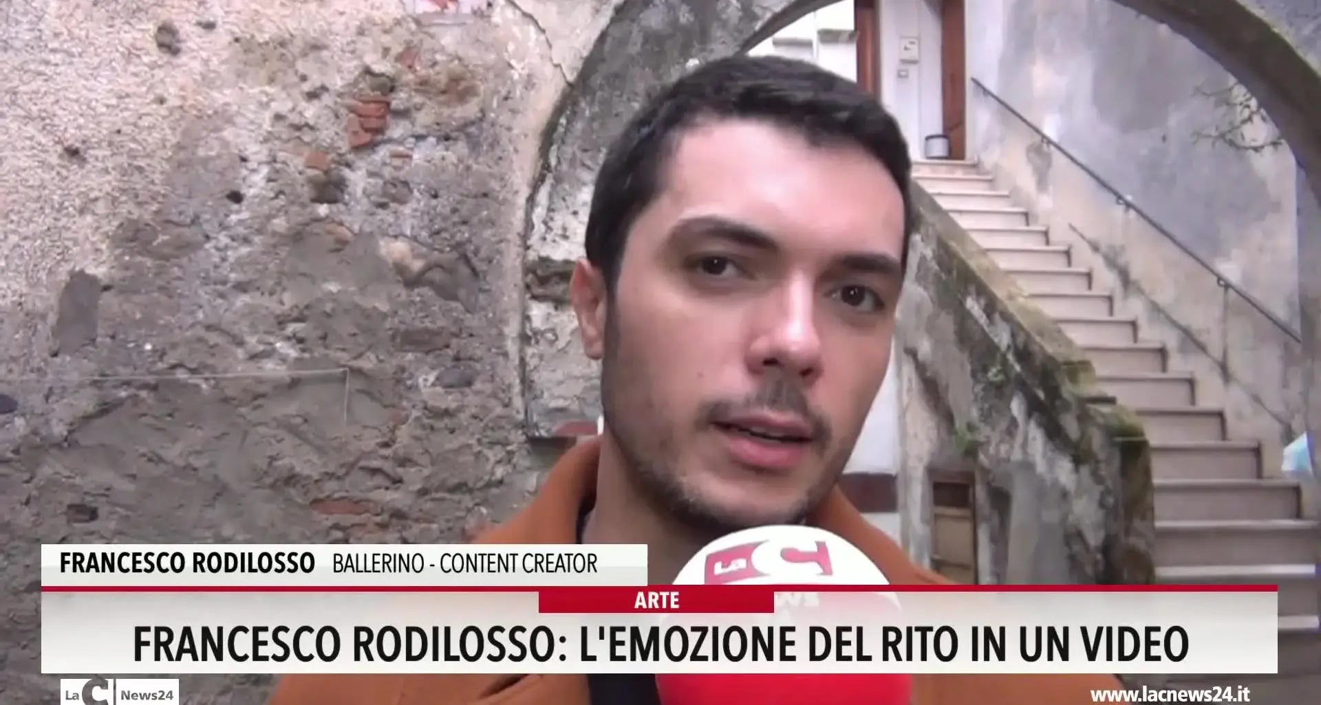Francesco Rodilosso: l'emozione del rito in un video