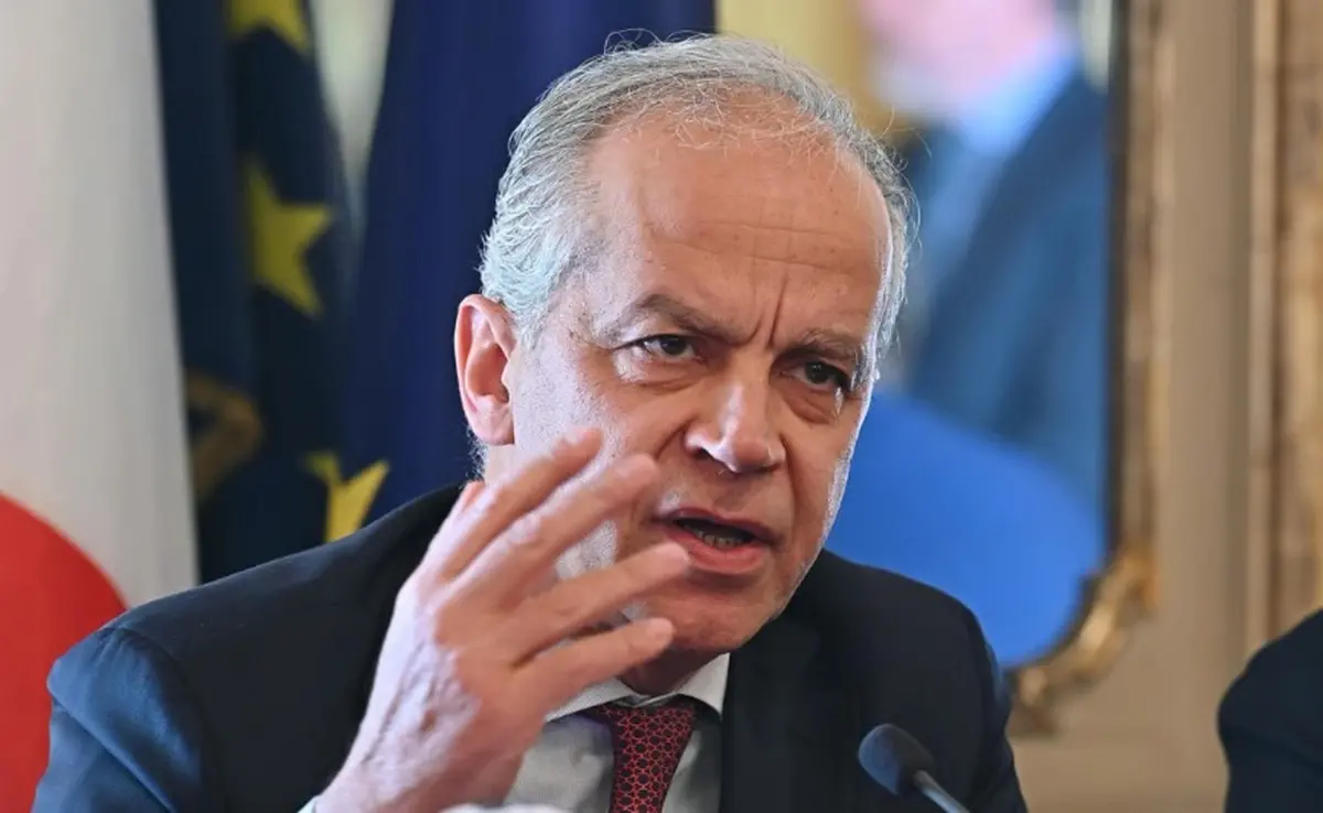 Claudia Conte e Piantedosi, il ministro\u00A0tace e dentro FdI cresce il pressing: «Bisogna chiarire»\n