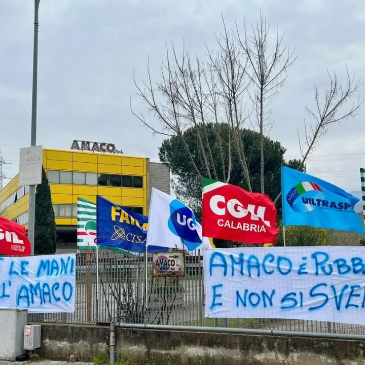 Amaco, lo sfogo degli ex dipendenti: «Trattati come lavoratori di serie B»\n