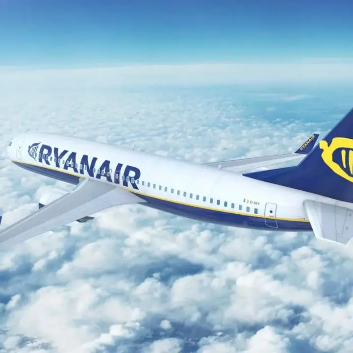 Ryanair cancella voli in Europa nel\u00A02026: rotte ridotte, aeroporti colpiti e diritti dei passeggeri\n
