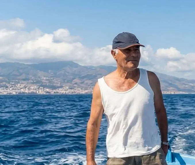 Nel vento e nel mare. Si è spento Giovanni, zio della giornalista Elisa Barresi. Il cordoglio del network LaC\n