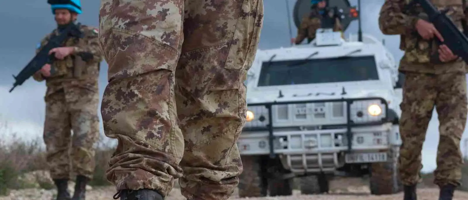 Colpito dall’esercito israeliano un mezzo italiano\u00A0Unifil in Libano, nessun ferito. Tajani: «Chiederemo chiarimenti»\n