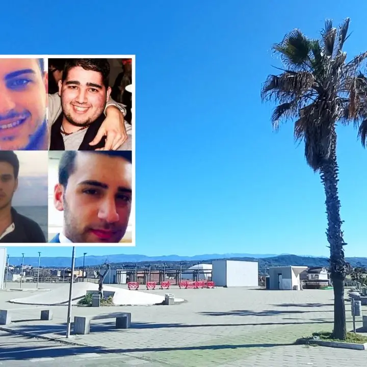 <p><span style=\"color:hsl(0, 75%, 60%);\">La Piazza dei 4 angeli</span>, Gioia Tauro rende omaggio ai giovani morti in un incidente stradale: «Ricordo indelebile»</p>