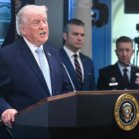 Trump stretto tra i falchi repubblicani e il nodo di Hormuz: quanto reggerà la tregua?\n