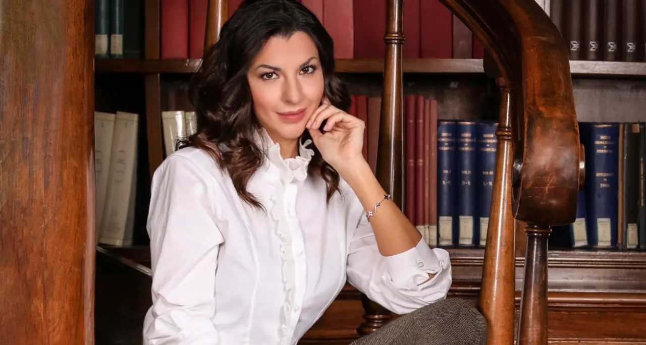 Claudia Conte, dai casting di Temptation Island ai dubbi su curriculum e fotomontaggi: il caso si allarga ancora\n