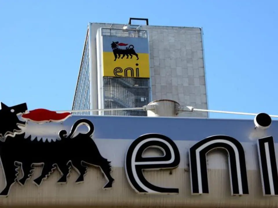 «È della ‘ndrangheta», bufera su Eni per il falso dossier su un imprenditore calabrese: il nuovo filone dell’inchiesta sugli hacker