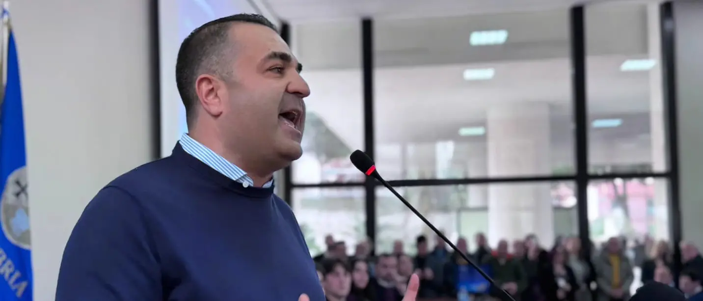 Cannizzaro rilancia le società sportive e gli amaranto: «Il movimento a Reggio non è depresso, e ribalteremo l’idea di chi auspica 10 anni in serie D»\n