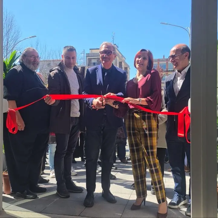 Inaugurato a Vibo il Centro per le famiglie: «Punto di riferimento per i bisogni e le necessità di tutti»\n