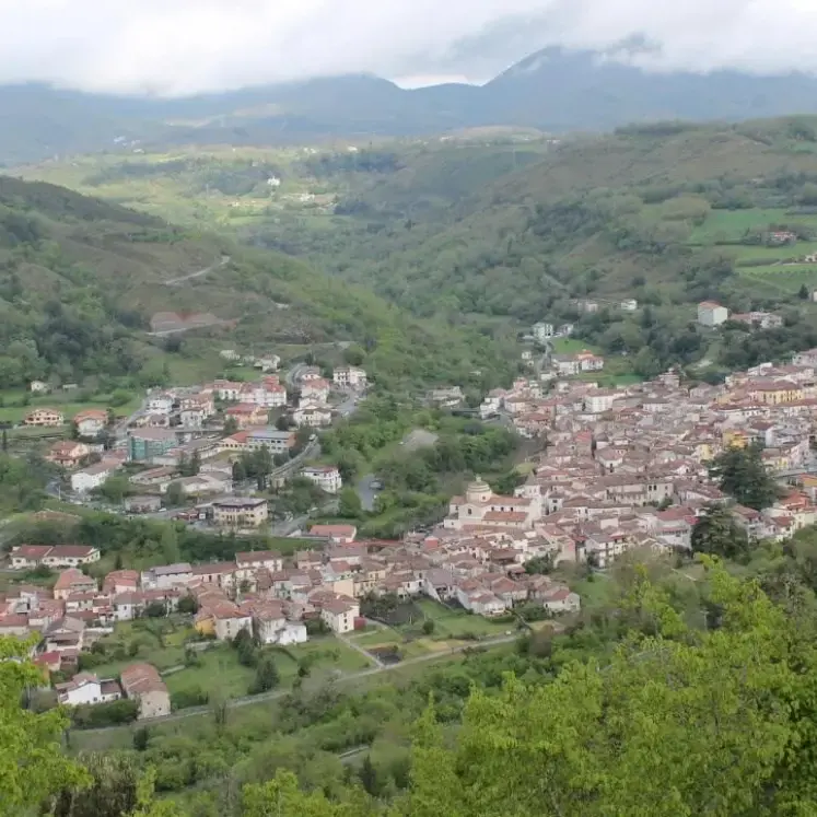 Santa Gada svela i suoi segreti: Laino Borgo porta l'archeologia della Valle del Mercure tra la gente\n