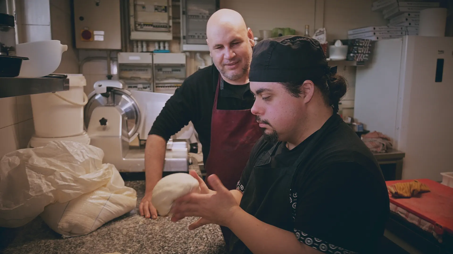 Pino Trimboli, la scelta che cambia una vita nella nuova rubrica “Tracce”\n