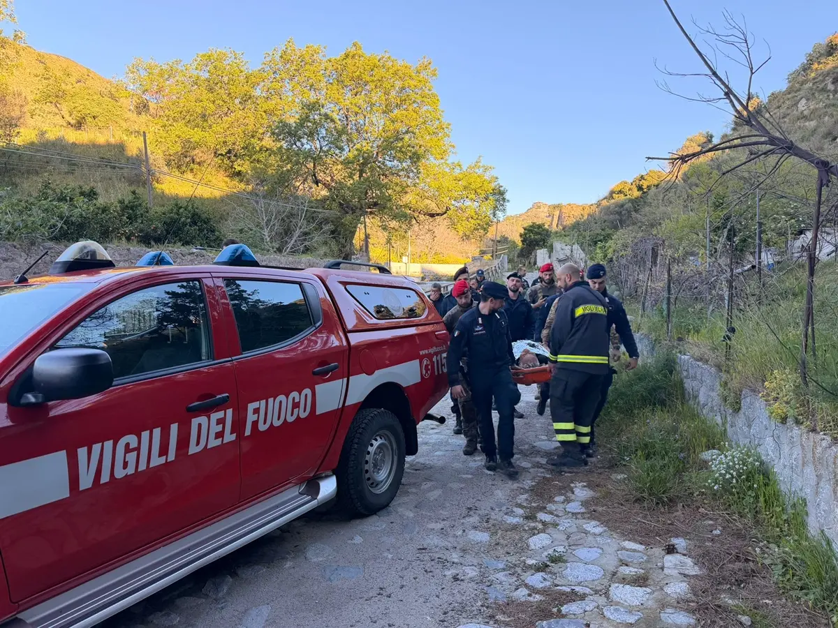 Gioiosa Jonica, trovato il settantenne disperso: era\u00A0accasciato in un canale. Difficoltose operazioni di recupero\n