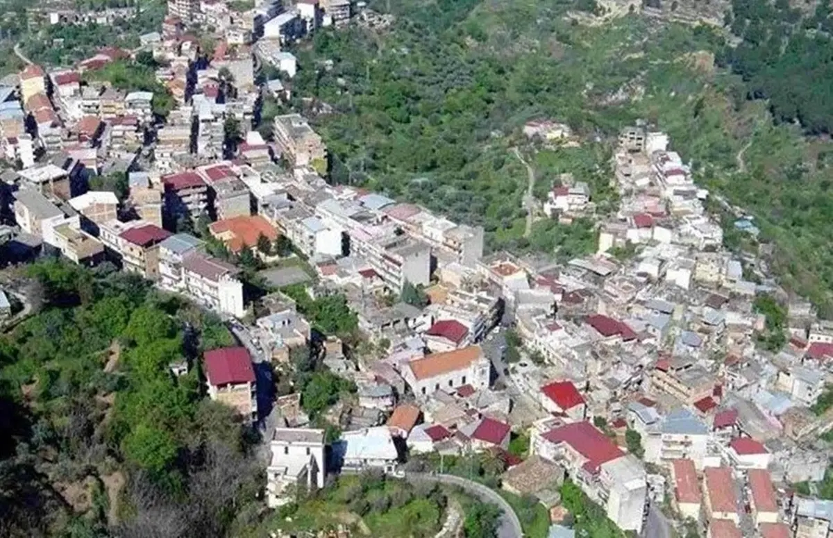 Comitato di quartiere di Mosorrofa, Andidero: «Lascio la presidenza per candidarmi alle prossime elezioni»\u00A0\n