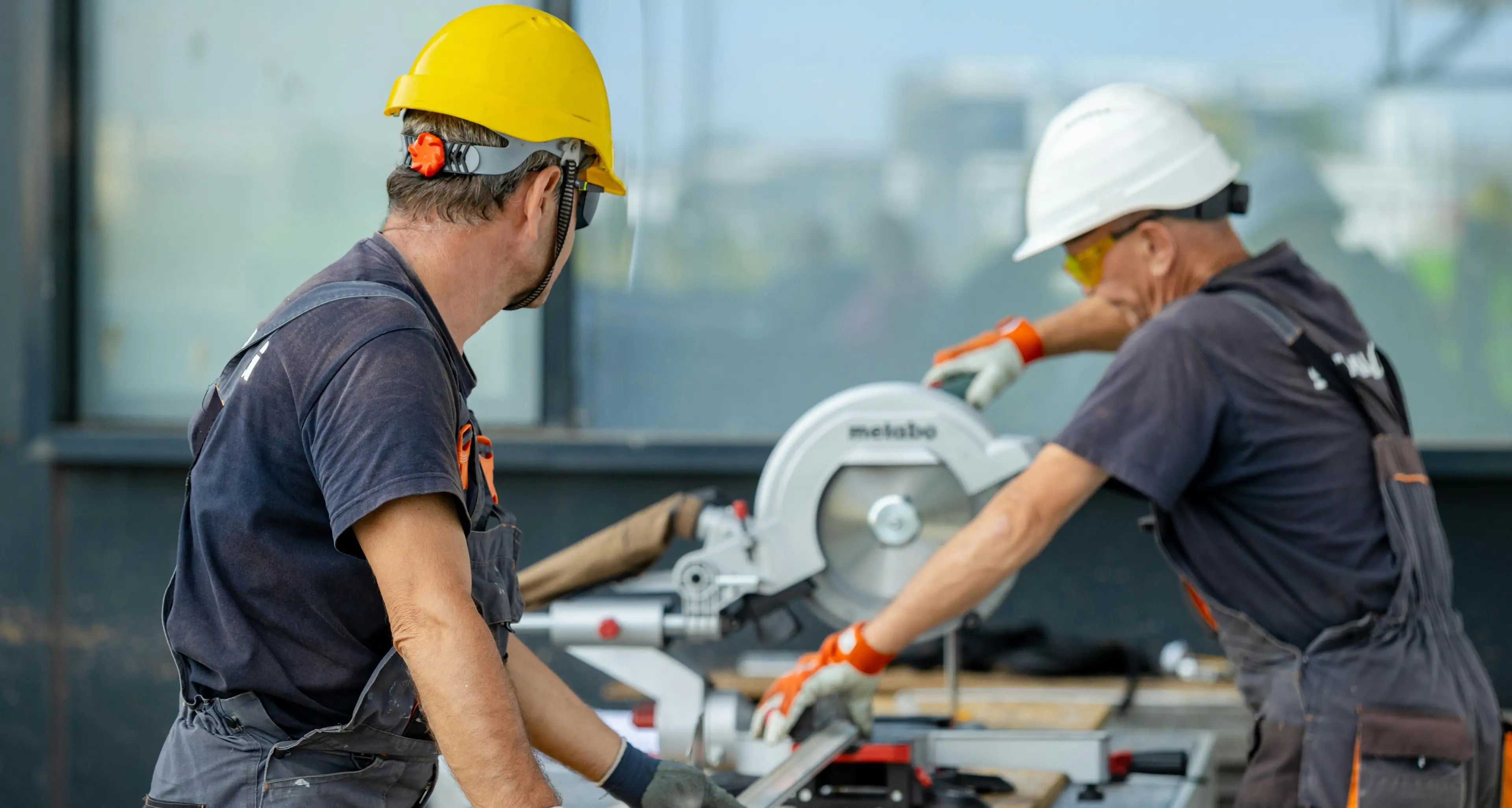 Lavoratori immigrati, rimesse record dall’Italia: oltre 8,6 miliardi inviati all’estero, Bangladesh primo beneficiario\n