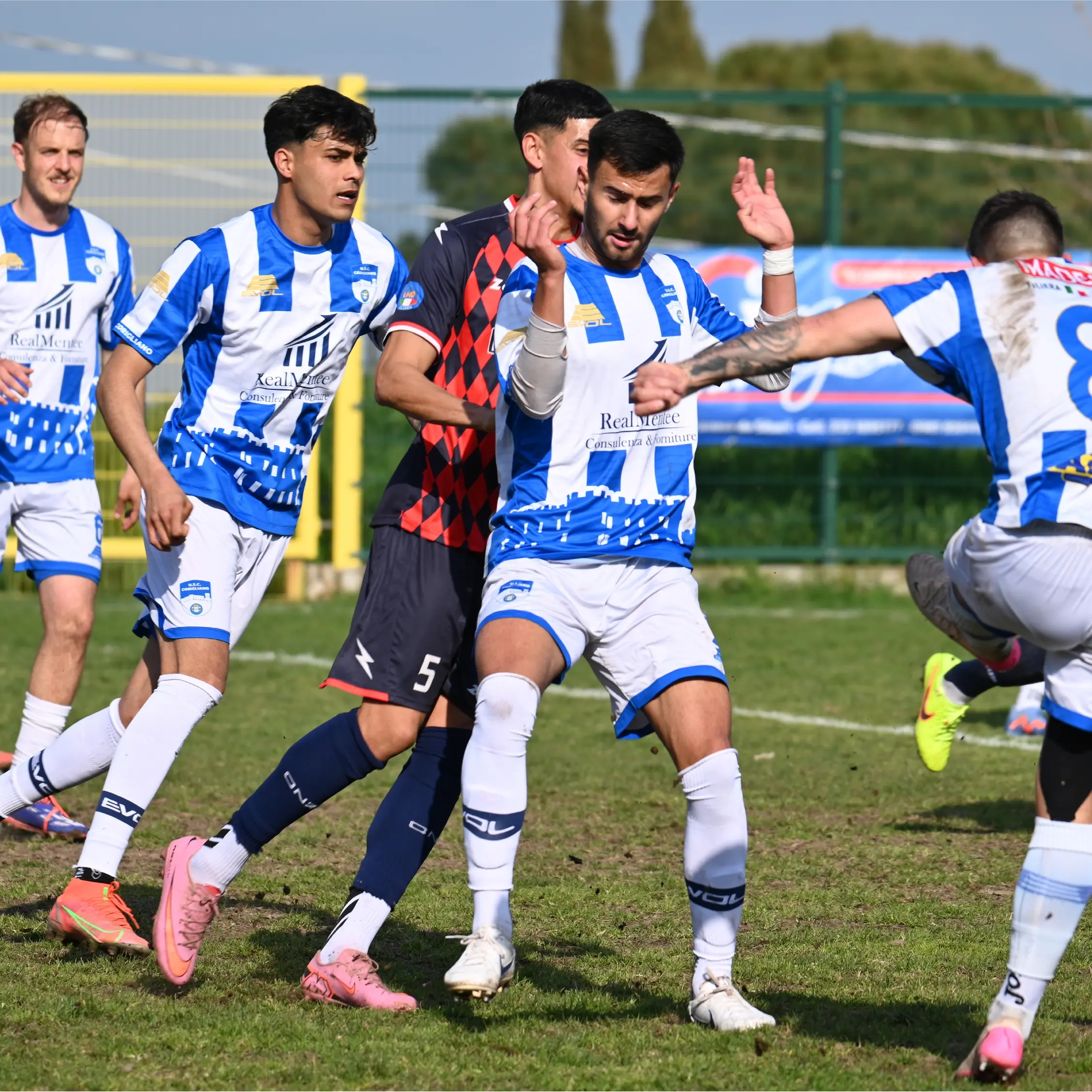 Promozione A: in vetta Mesoraca sfida la capolista Sersale. La Morrone a caccia del sorpasso a Rocca di Neto