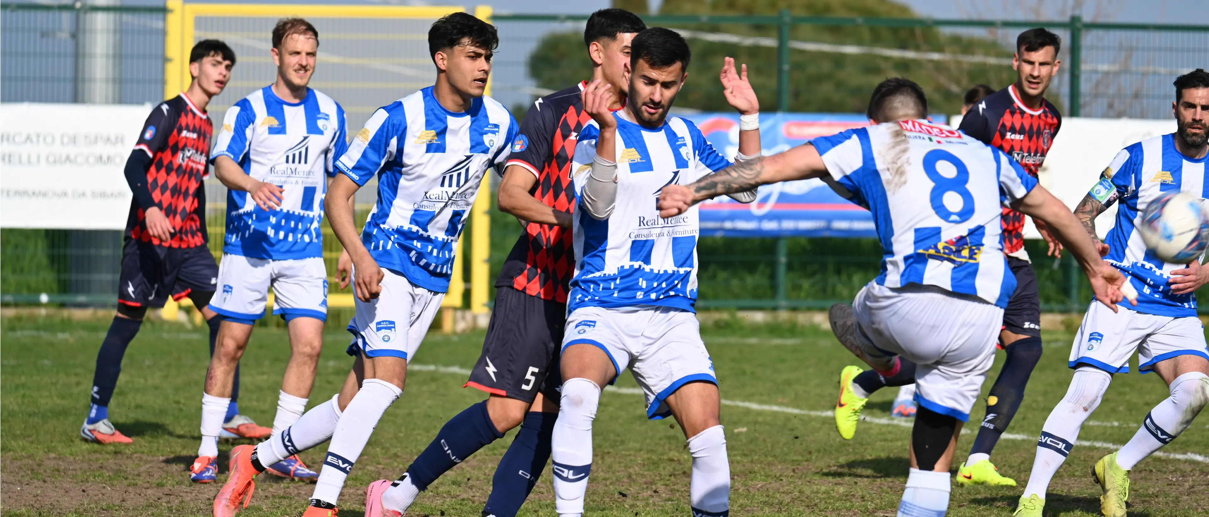 Promozione A: in vetta Mesoraca sfida la capolista Sersale. La Morrone a caccia del sorpasso a Rocca di Neto