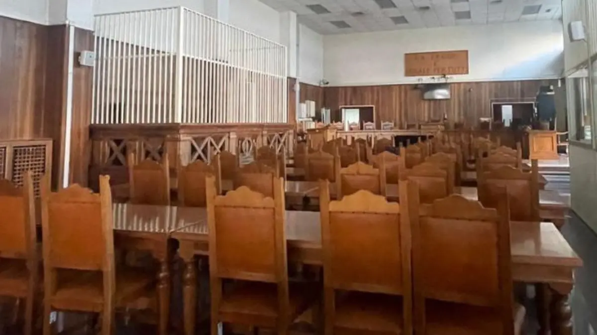 L\\'aula della Corte d\\'Assise di Cosenza