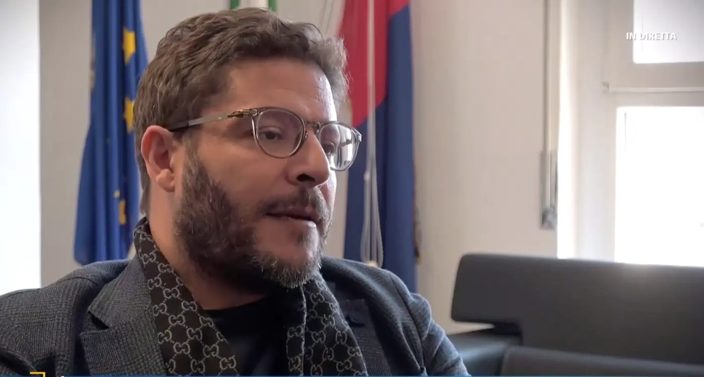 La ‘ndrangheta silente che diventa sistema, l’allarme del procuratore di Crotone: «Le cosche investono nelle zone grigie»\n