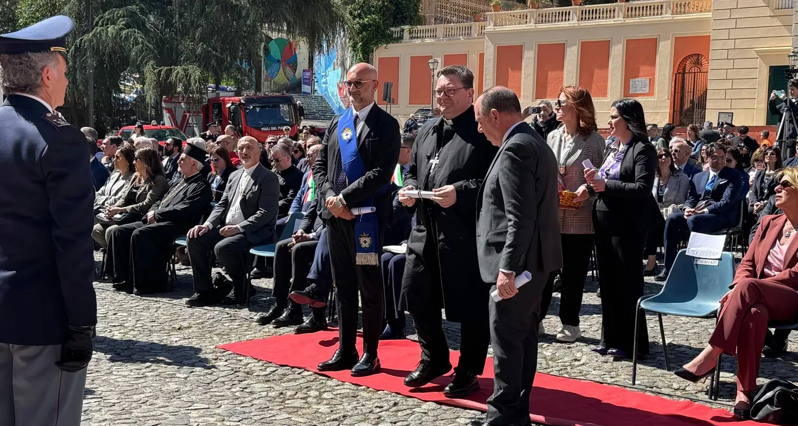 Cosenza celebra la Polizia di Stato: 174 anni al servizio dei cittadini\n\n\n