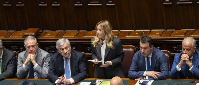 Caro carburante, il governo prova a fermare le\u00A0speculazioni\u00A0ma per famiglie e imprese\u00A0è sempre più dura\n