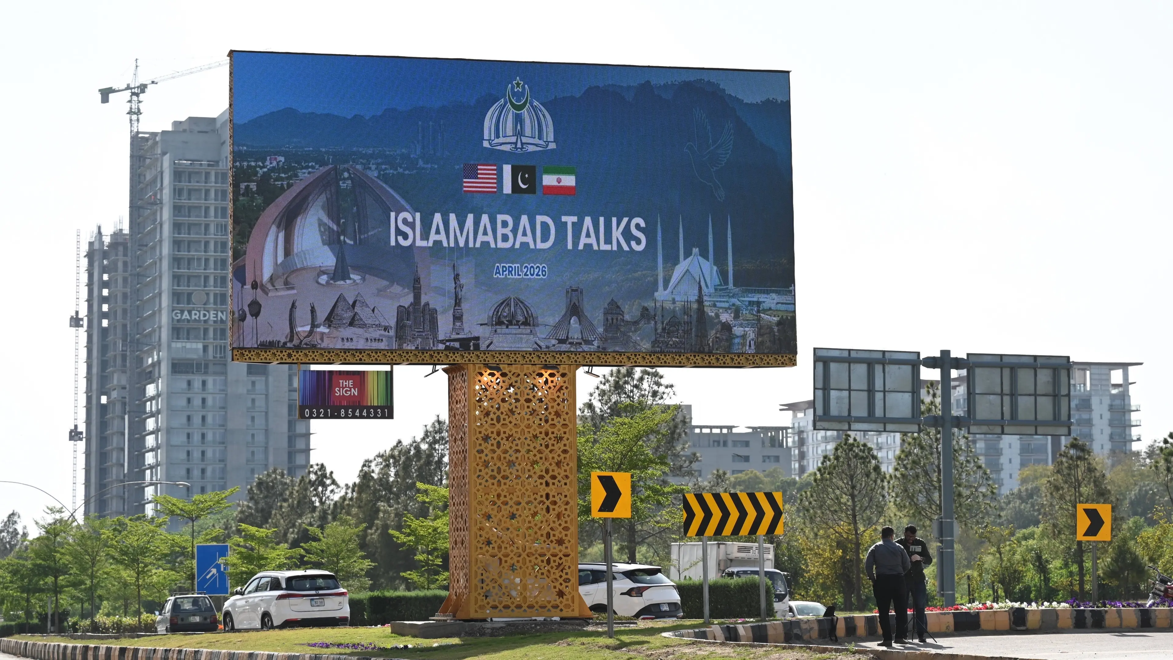 <p>Islamabad ospita i negoziati tra Usa e Iran</p>\\n , CHINE NOUVELLE/SIPA